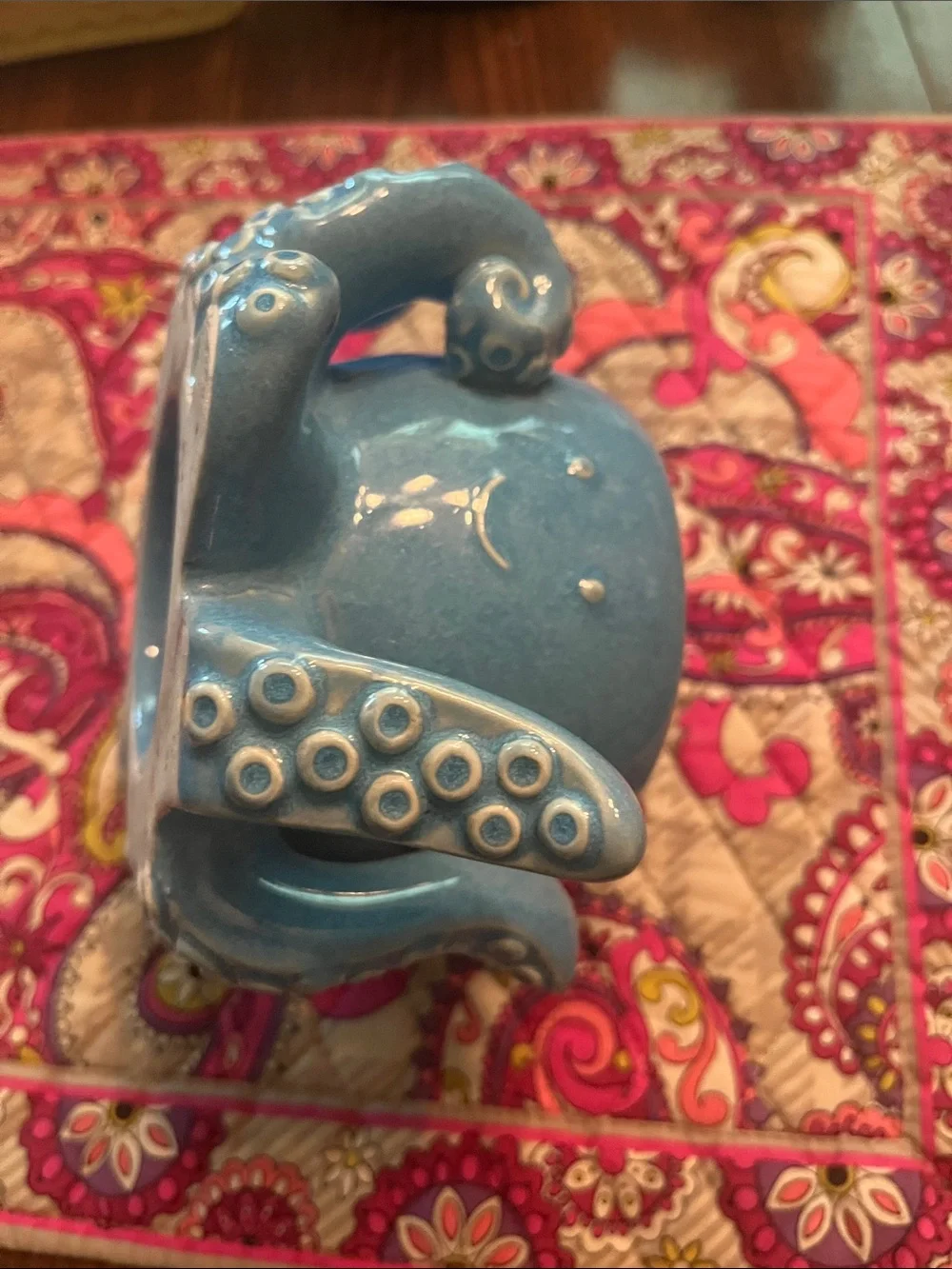 Ceramic Octopus soap holder gently used sellling as it